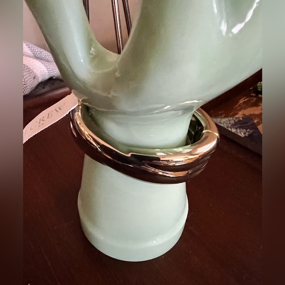 J Crew factory gold tone hinged cuff chunky wave ridge NWT bracelet. - Picture 4 of 11